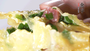 小火油炸即可。