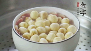 上鍋大火蒸1小時。