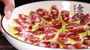 冷水下鍋蒸15分鐘左右就可以了。