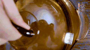 加山藥、毛豆再煮15分鐘。